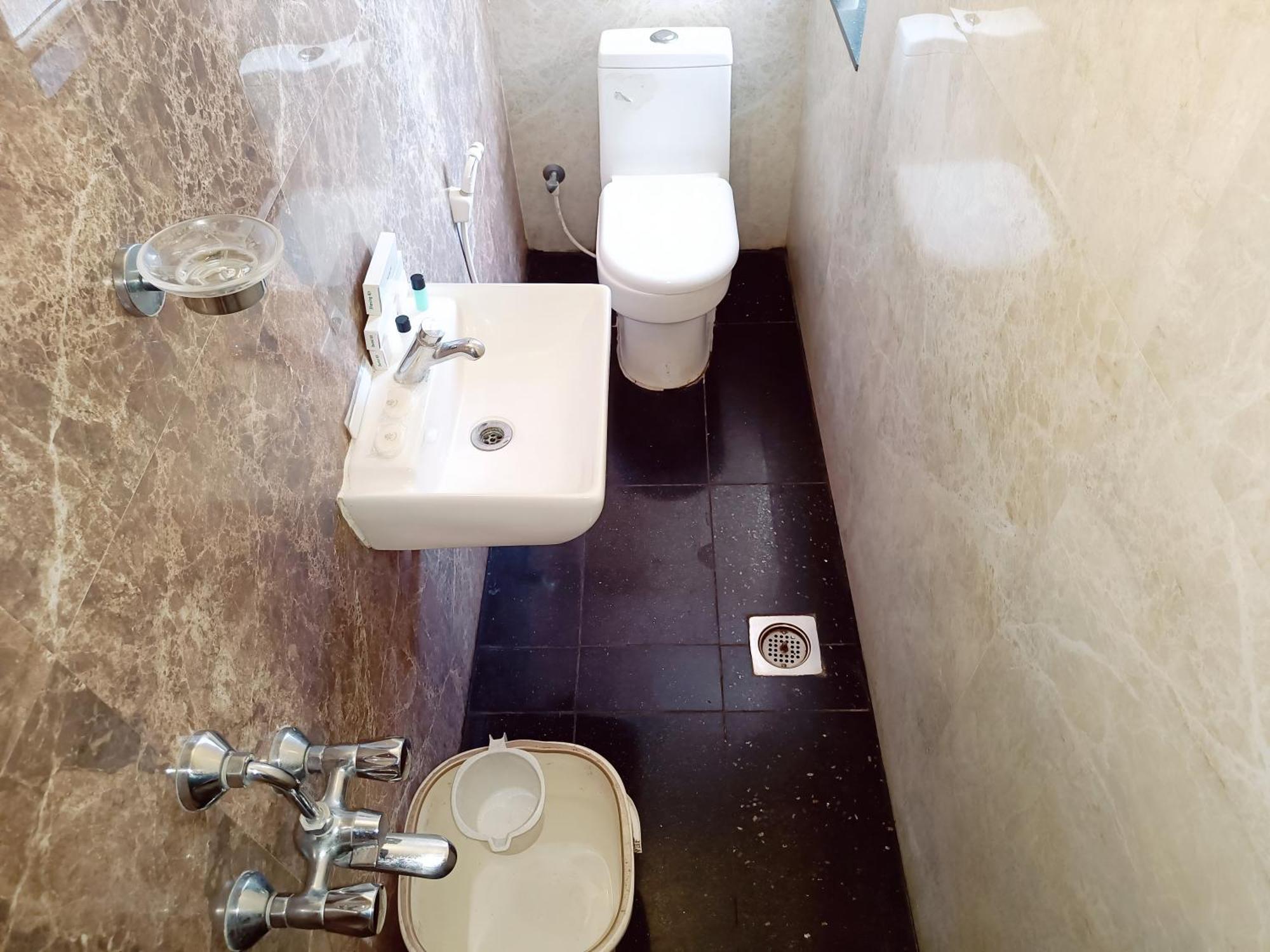 Le Holiday Inn Puducherry Zewnętrze zdjęcie