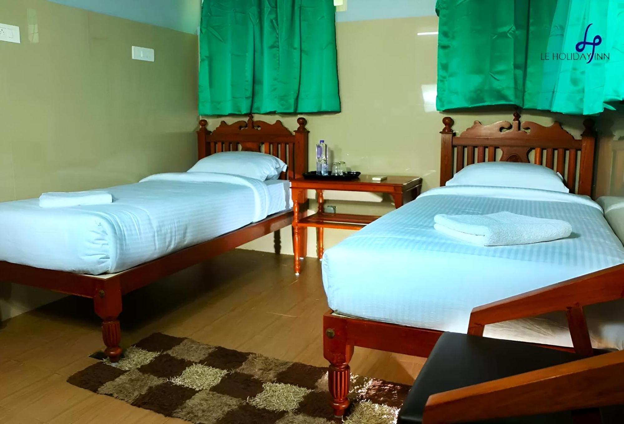 Le Holiday Inn Puducherry Zewnętrze zdjęcie