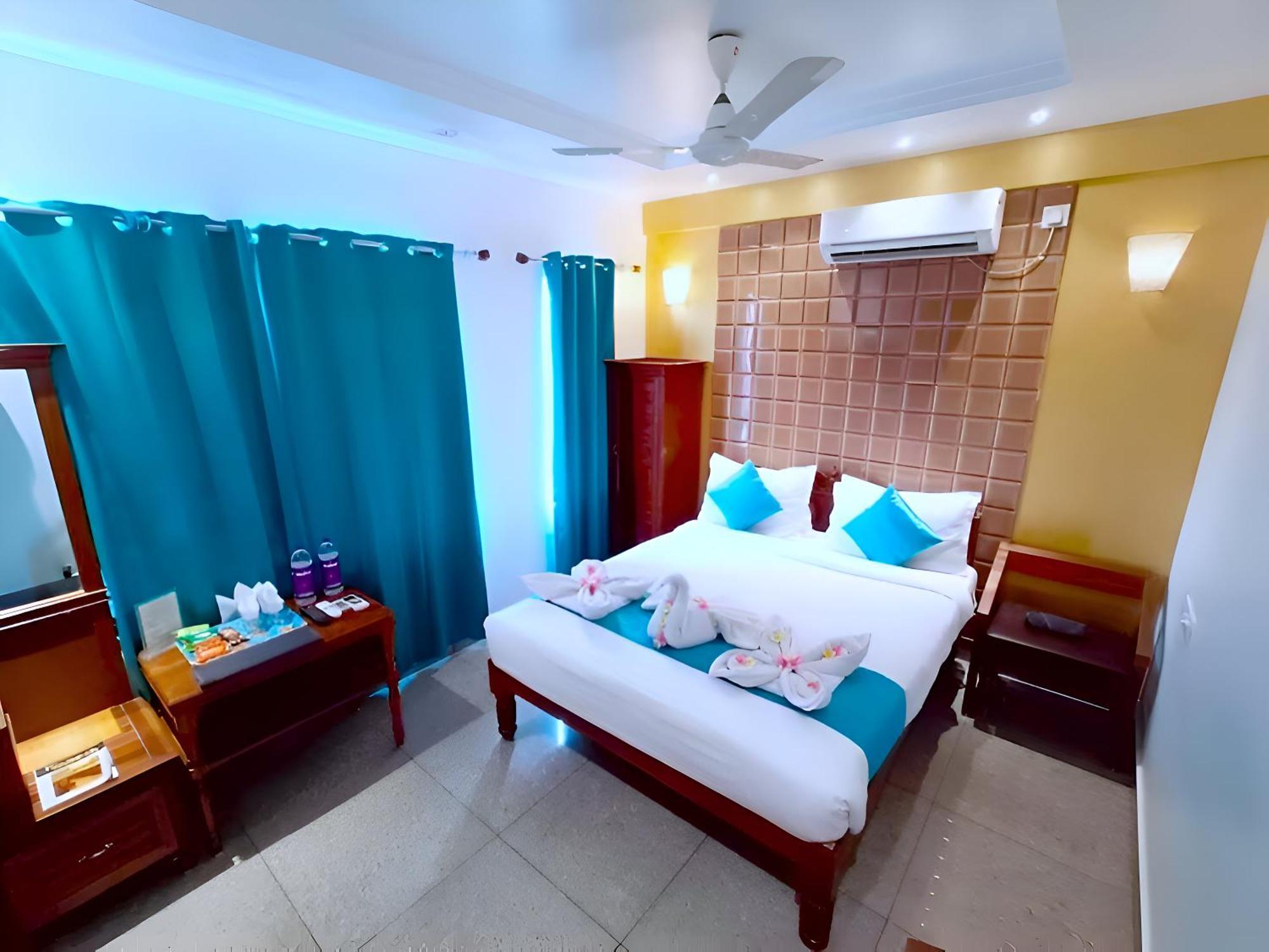 Le Holiday Inn Puducherry Zewnętrze zdjęcie